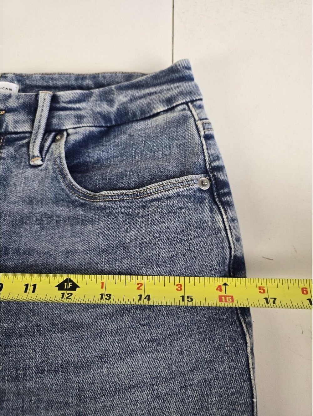 Good American Good Curve Straight Leg Jean Size 6/28 ( 24" Inseam) - Picture 8 of 14